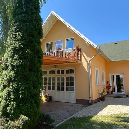 Fuzfa Apartman Joseni  Екстериор снимка